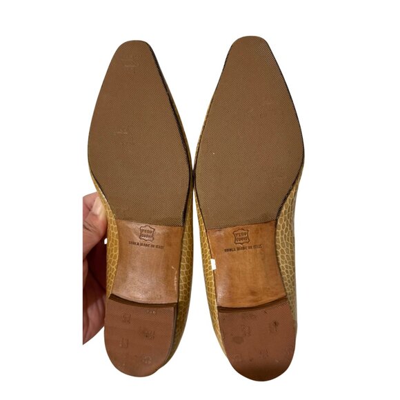 Manolo Blahnik Yellow Point Toe Flats 7 - Picture 4 of 4